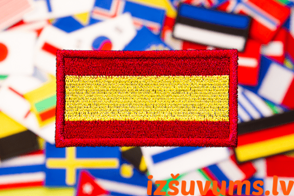 Uzšuve Spānijas karogs